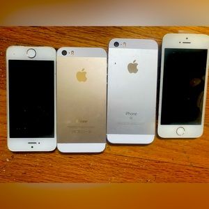 3 Iphones - 2 she's 1 iphone 6 plus-- all unlocked but won't turn on